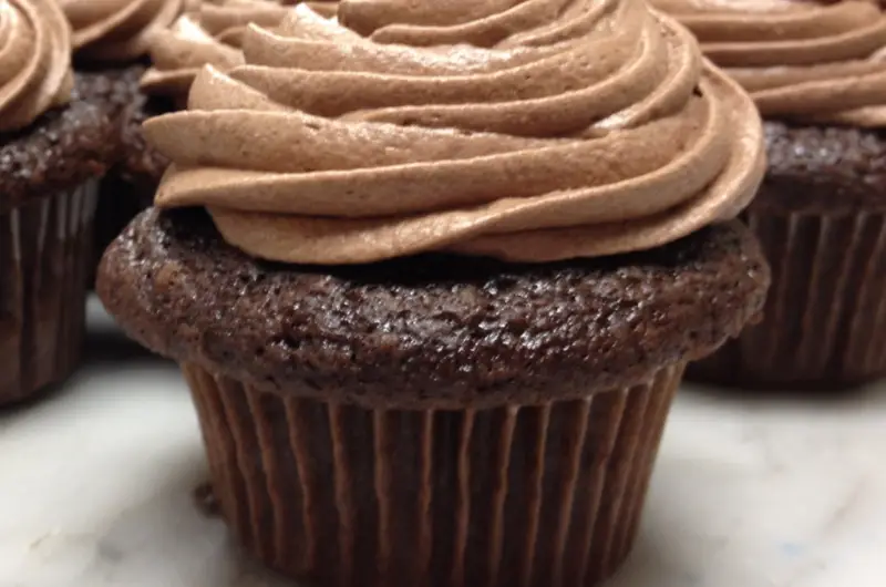 Mocha Cupcakes: Irresistibly Rich Chocolate and Coffee Delight