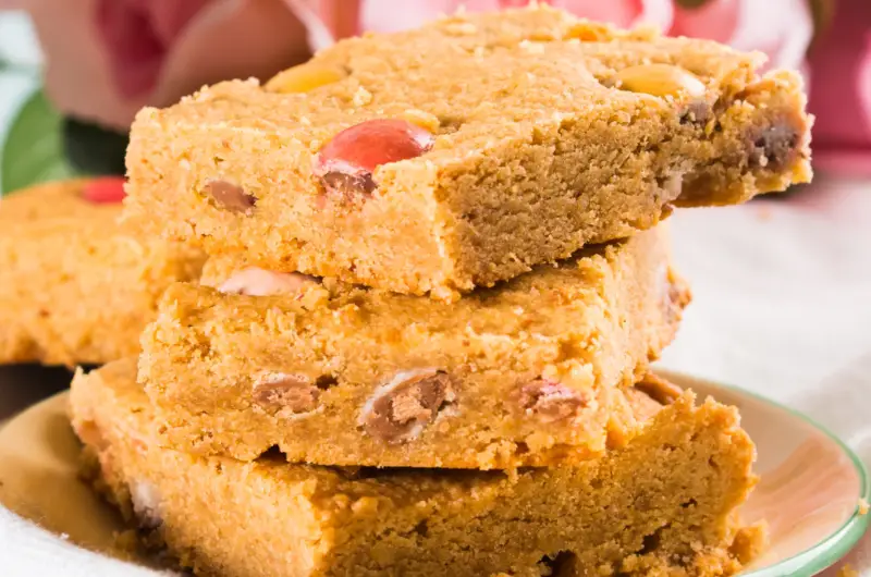 Peanut Butter Blondies Recipe: Easy, Chewy, and Irresistible