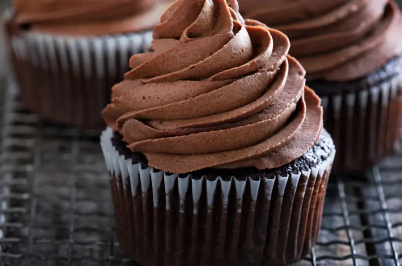 Mini Chocolate Cupcakes: Rich, Moist, And Super Delicious!