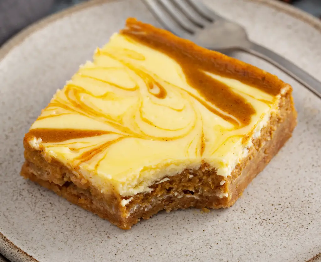 Pumpkin Cheesecake Bars