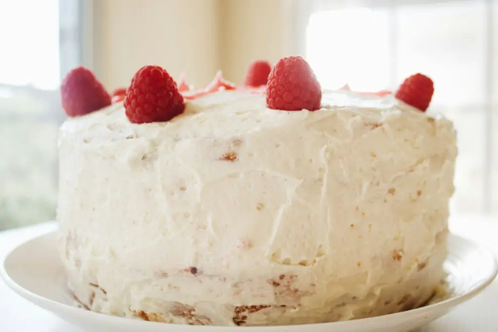 Classic Vanilla Cake